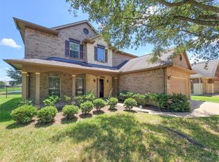8410 Triston Hill Ct, Cypress, TX 77433
