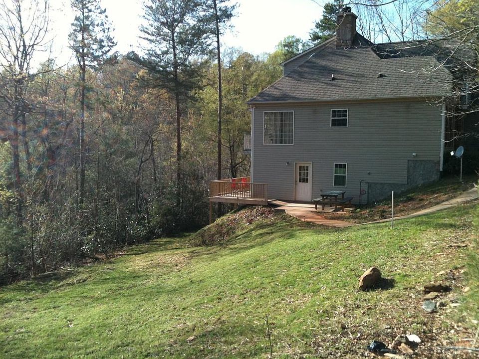 2nd image of 381 Timberlane Dr
