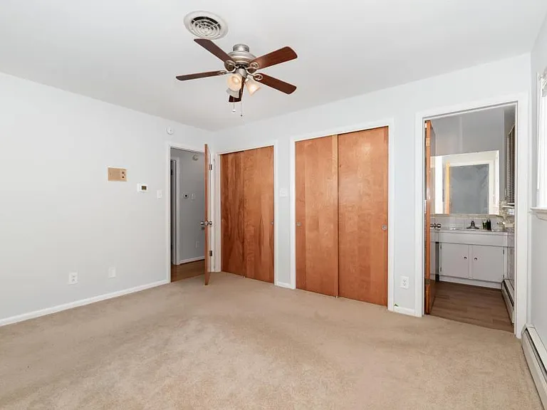 14 Central Blvd — Photo 13