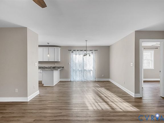 4th image of 815 Cedar Hill Rd