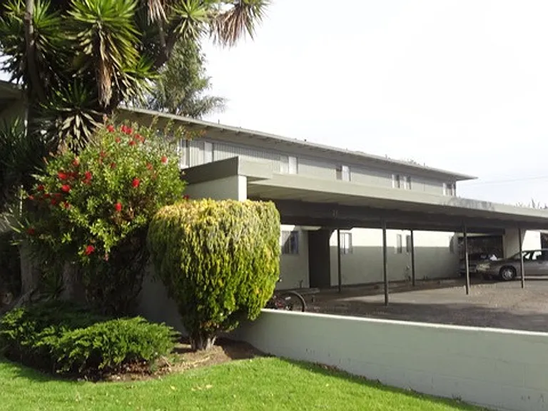 1026 S Russell Ave #H — Photo 8