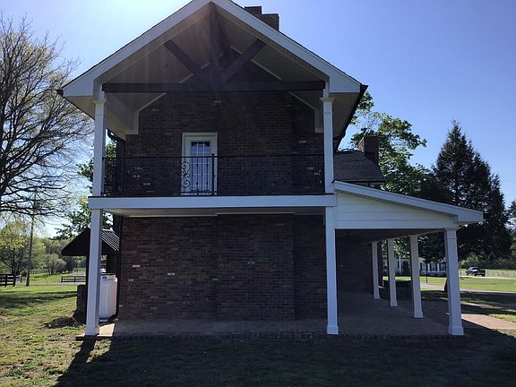 5th image of 290 Kirk Ln