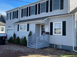 164 Navesink River Rd, Red Bank, NJ 07701