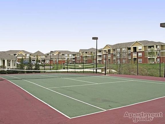 2nd image of 984 Trellises Dr APT 130