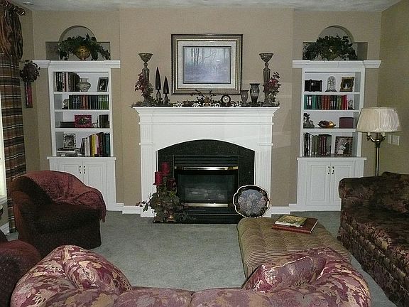 2nd image of 743 Brookwood Ct