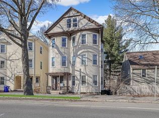 753 Boylston St #2A, Chestnut Hill, MA 02467