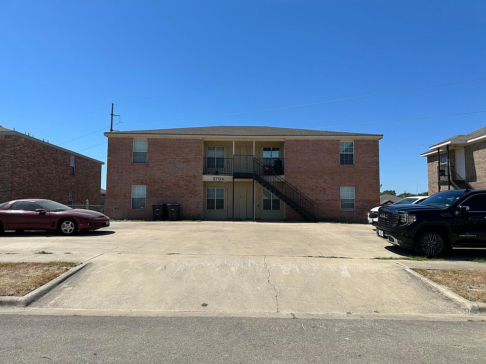1st image of 2708 Garland Dr #4