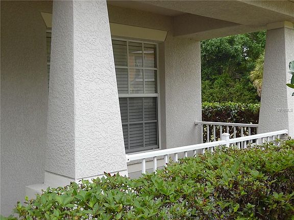 4th image of 11833 Autumn Creek Dr