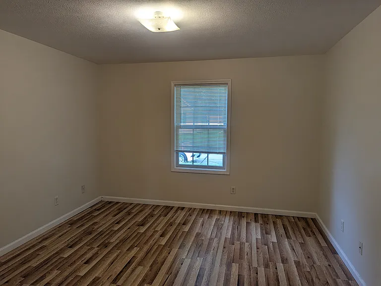 1512 Montgomery St #1 — Photo 9
