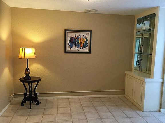 2nd image of 14219 Lost Meadow Ln