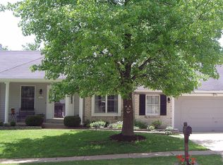 1732 Tralee Ln, Ballwin, MO 63021