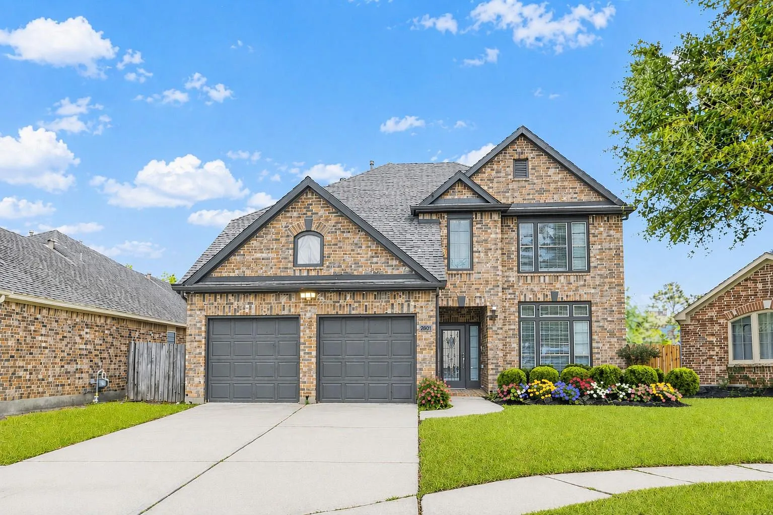 4 bed, 3.5 bath, 2783 sqft, $2,995 — Photo 2