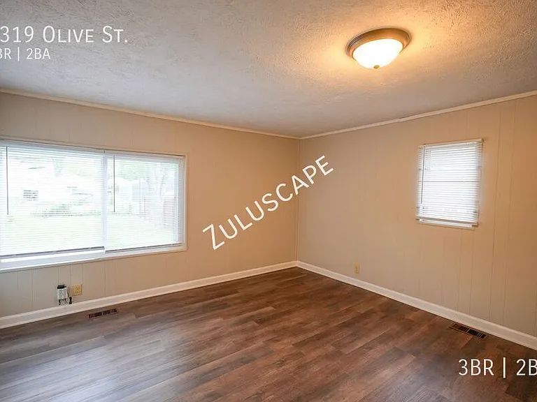3319 Olive St — Photo 6