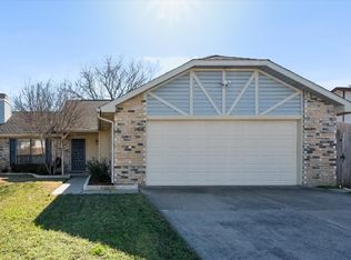 1408 Bandera Dr, Arlington, TX 76018
