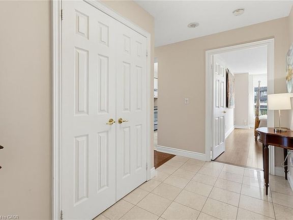 5th image of 442 Maple Ave #708