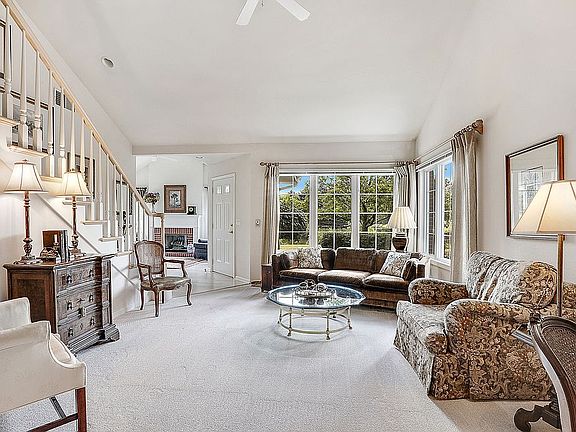 4th image of 8871 Woodbridge Dr #8871