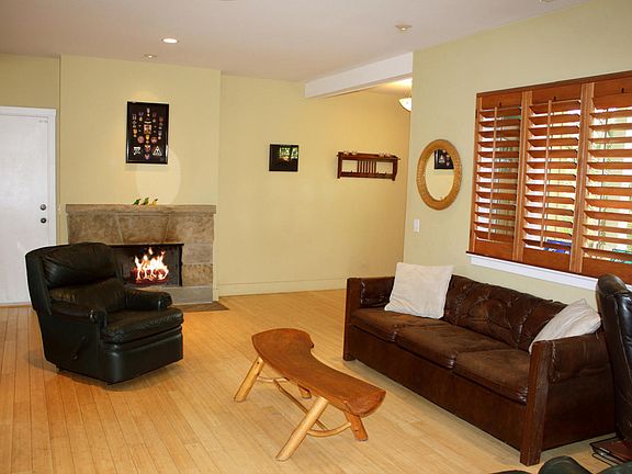 5th image of 108 Mesa Ln