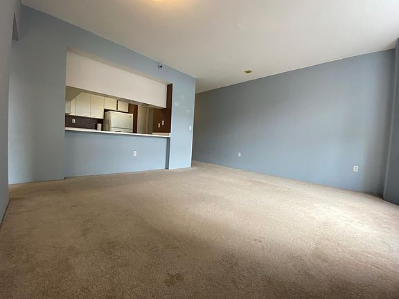4th image of 201 Harrison St APT 621