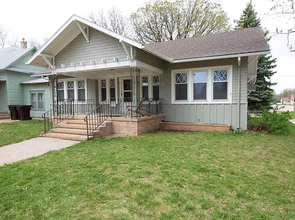 801 W 24th St, Kearney, NE 68845