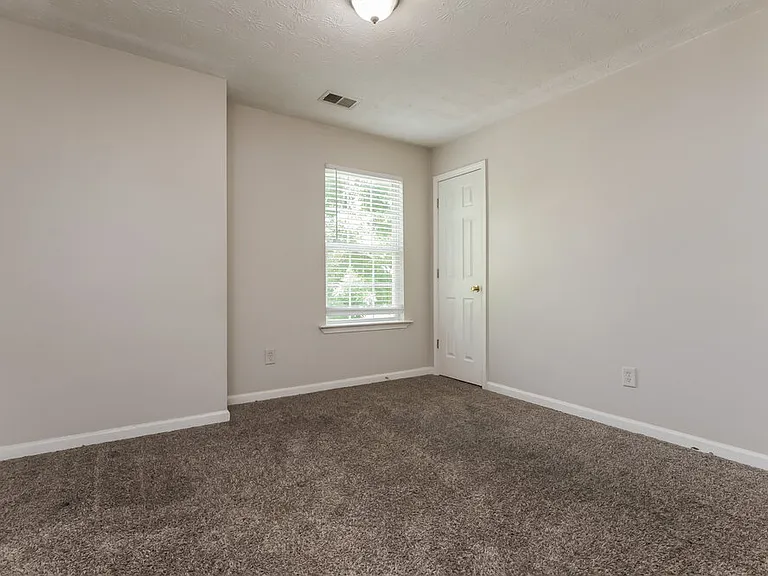 1002 Allegiance Dr — Photo 13