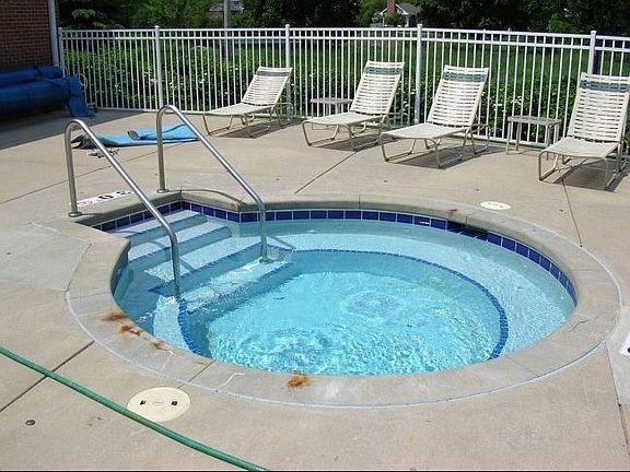 5th image of 8997 Woodbridge Dr #8997