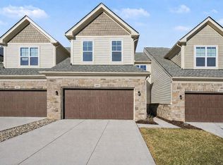 3084 N Spurway Dr, Ann Arbor, MI