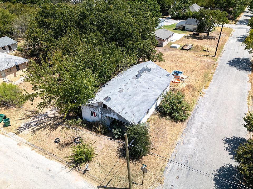 1st image of 1101 Sanders St