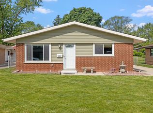 908 Park Ave, Thornton, IL 60476
