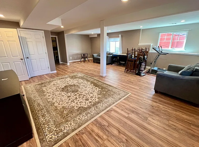 23687 E Bellewood Dr — Photo 35