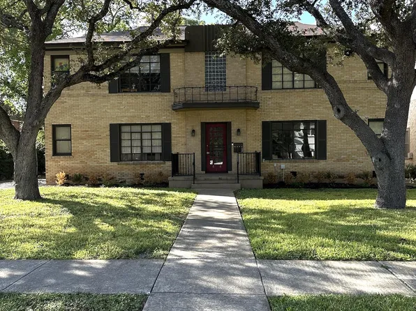 414 W Kings Hwy APT 3, San Antonio, TX 78212