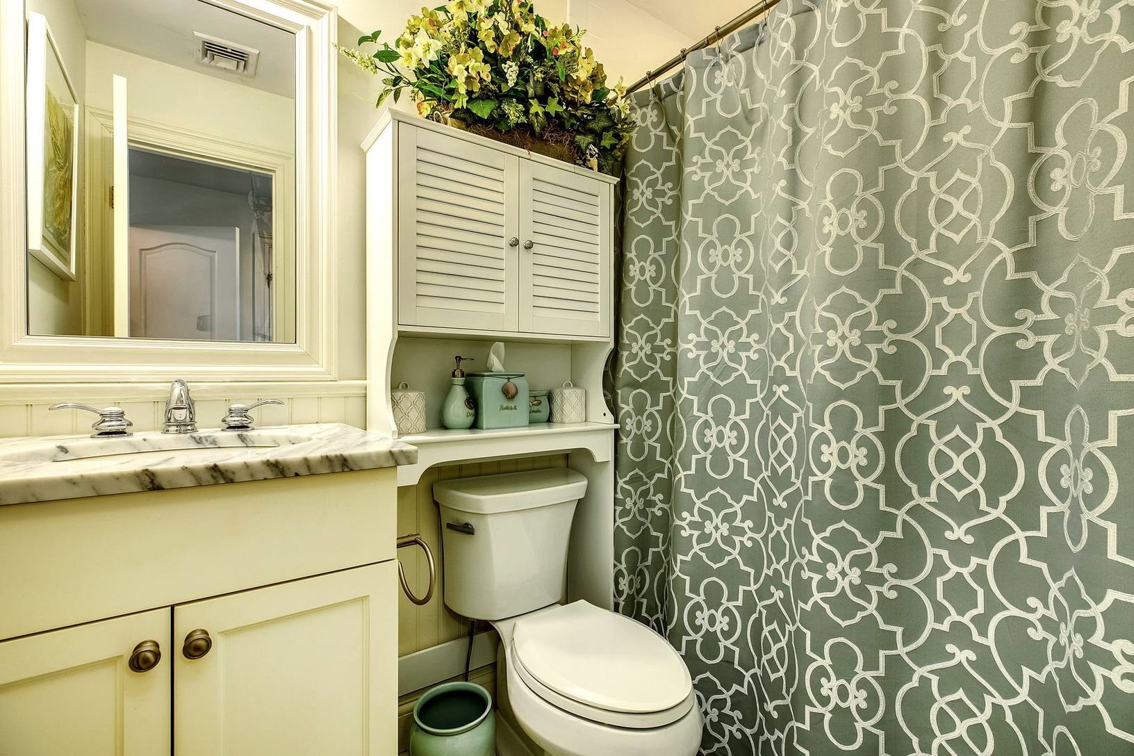  Guest En-Suite