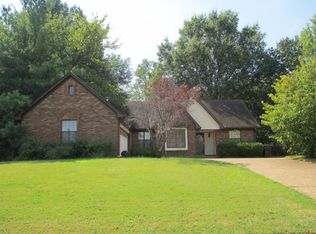 5469 Yale Rd, Bartlett, TN 38134