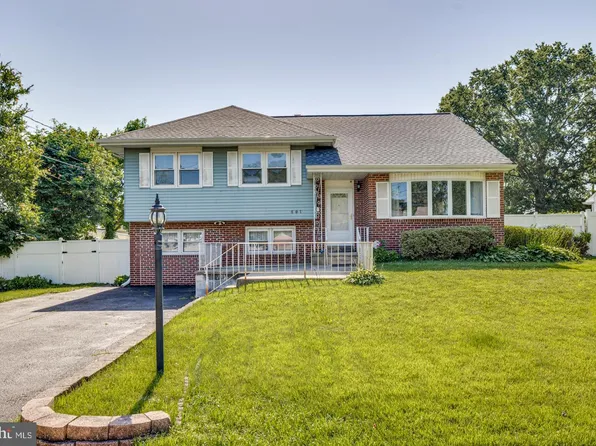 601 King George Rd, Cherry Hill, NJ 08034