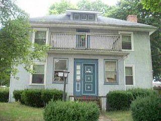2nd image of 85 Hillside Ave