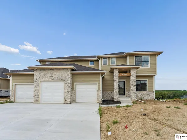 11008 N 172nd St, Bennington, NE 68007
