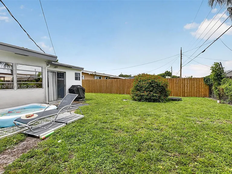 2331 Flamingo Dr — Photo 37