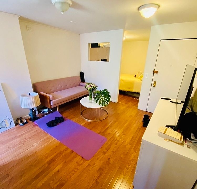 1st image of 518 E 6th St #11AA