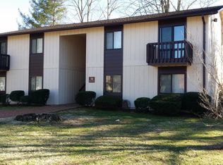515 N Country Club Rd APT 1003, Brevard, NC 28712