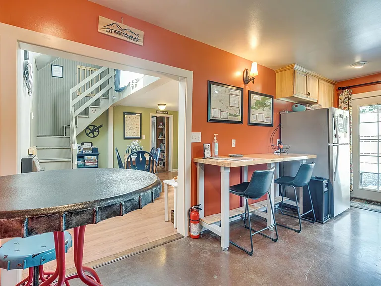 503 Sioux St — Photo 16