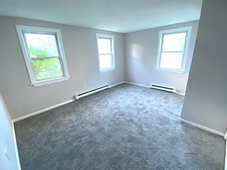 196 Broad St #1 — Photo 2