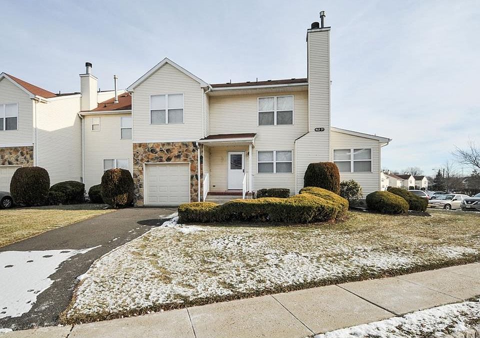 1st image of 133 Keswick Dr #133