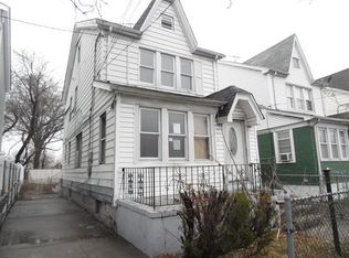 16922 144th Rd, Jamaica, NY 11434