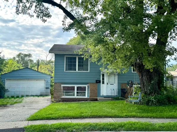 (undisclosed Address), South Elgin, IL 60177