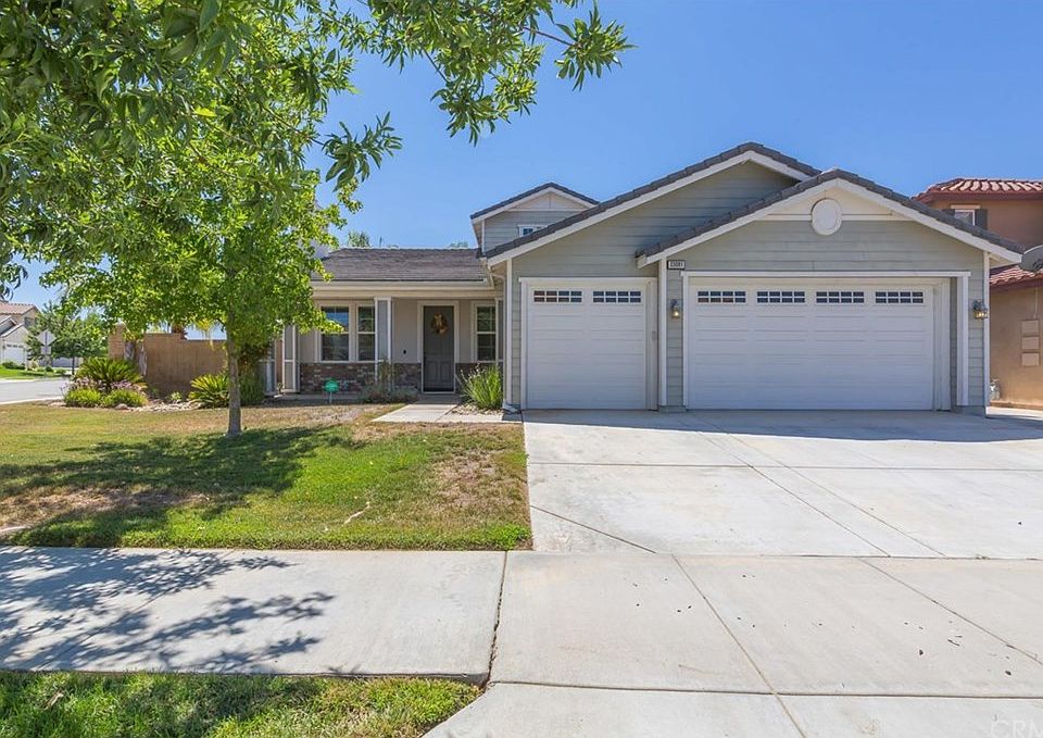 1st image of 33081 Canopy Ln