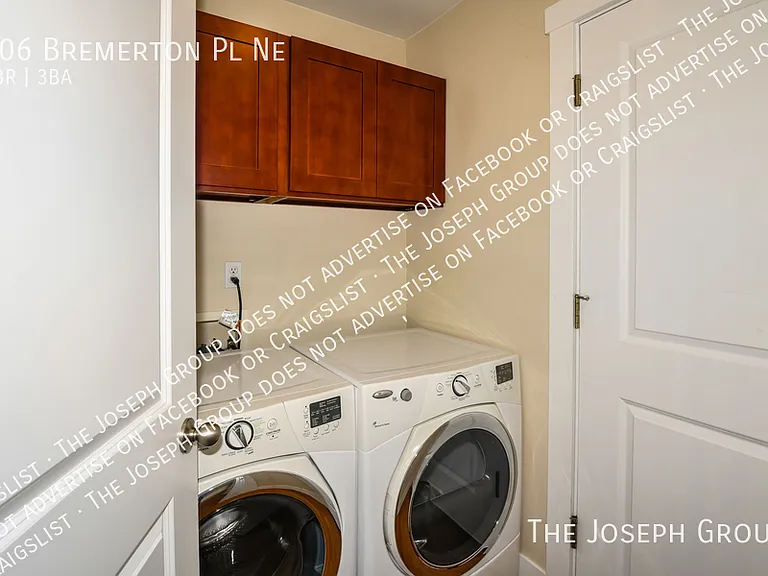 706 Bremerton Pl NE — Photo 18