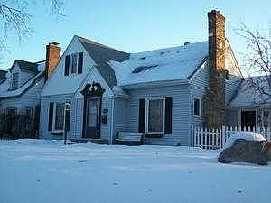 1st image of 340 12th Ave N