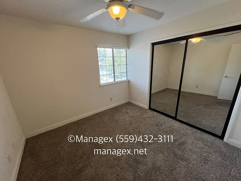 473 E Alluvial Ave — Photo 11