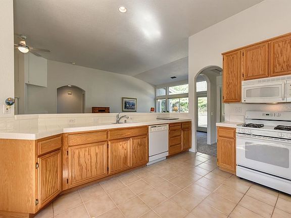 4th image of 702 Sterling Stone Pl