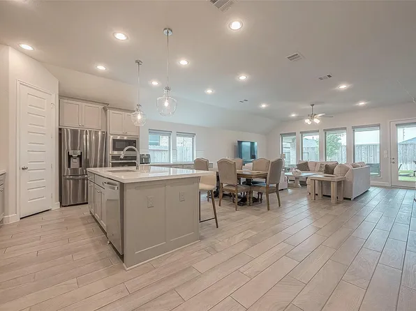 29042 Hauter Way, Fulshear, TX 77441