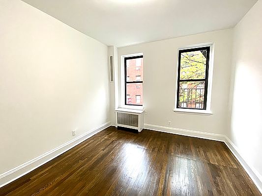 2nd image of 108 Mac Dougal St #3B